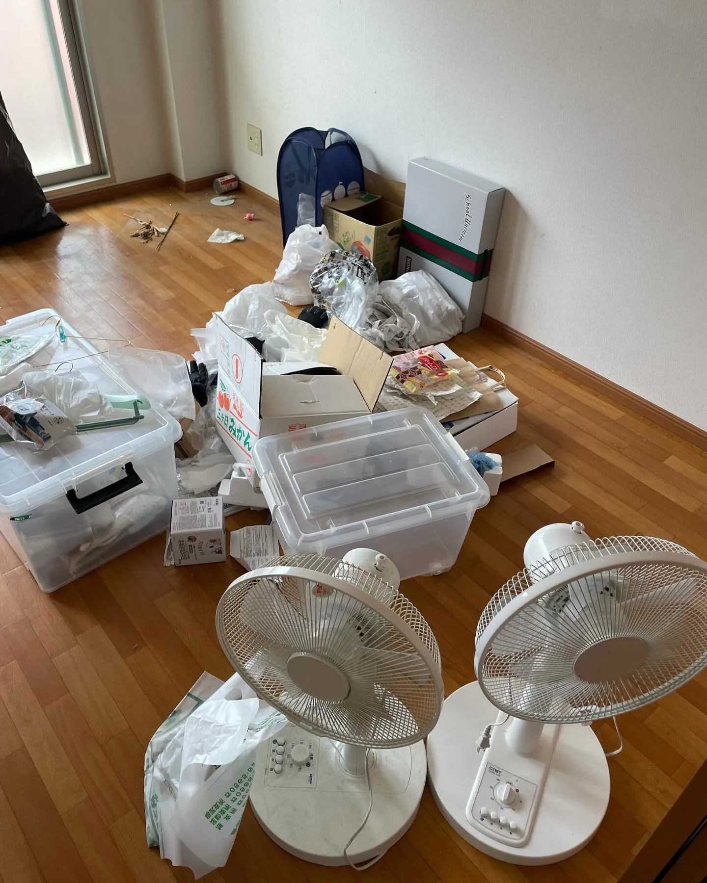 施設退去後のゴミの片付けお手伝いのご依頼。