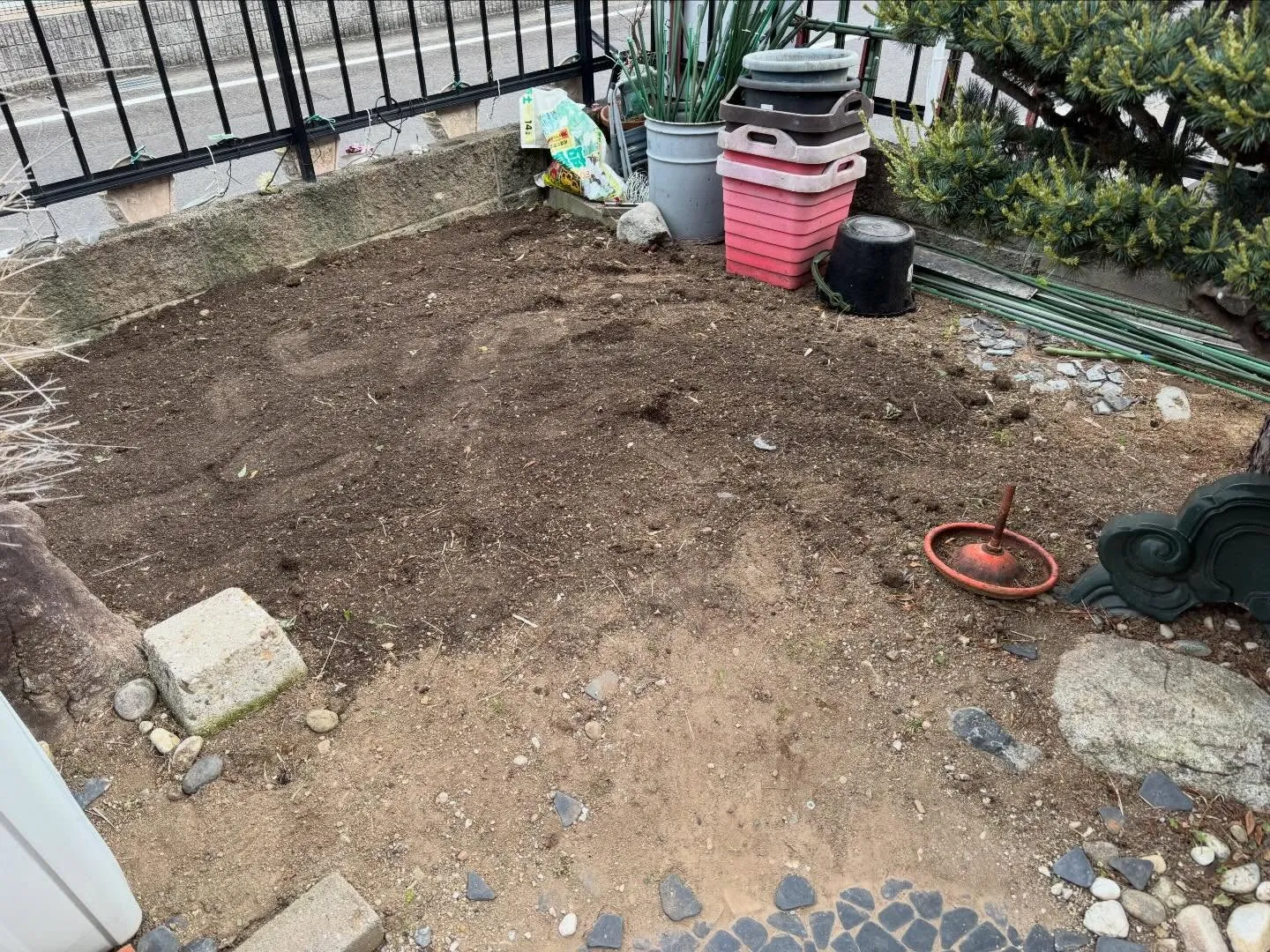 豊田市高上町にて草取り🌱